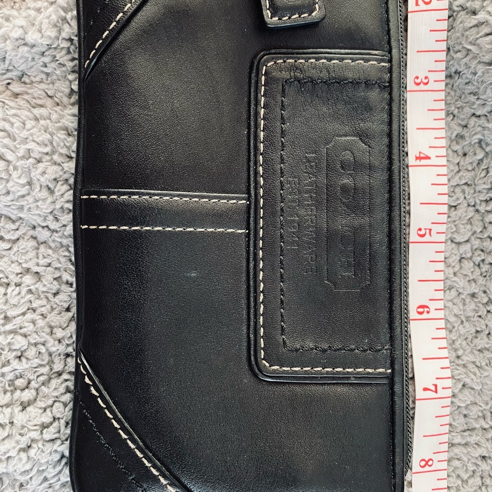Authentic Coach Wristlet - Picture 4 of 6